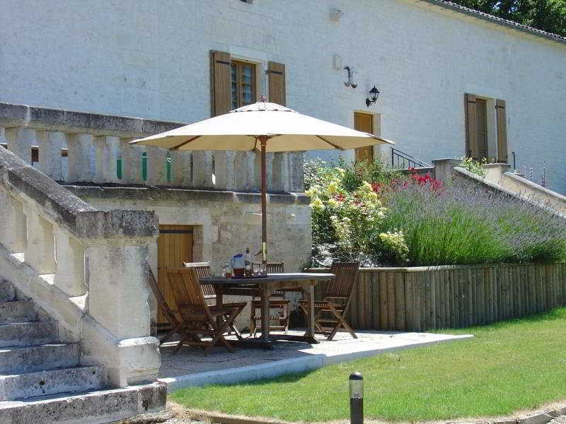 Le Relais De Saint-Preuil, The Originals Relais Vignes Du Cognac Ξενοδοχείο Εξωτερικό φωτογραφία